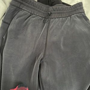 Lululemon soft stream pants